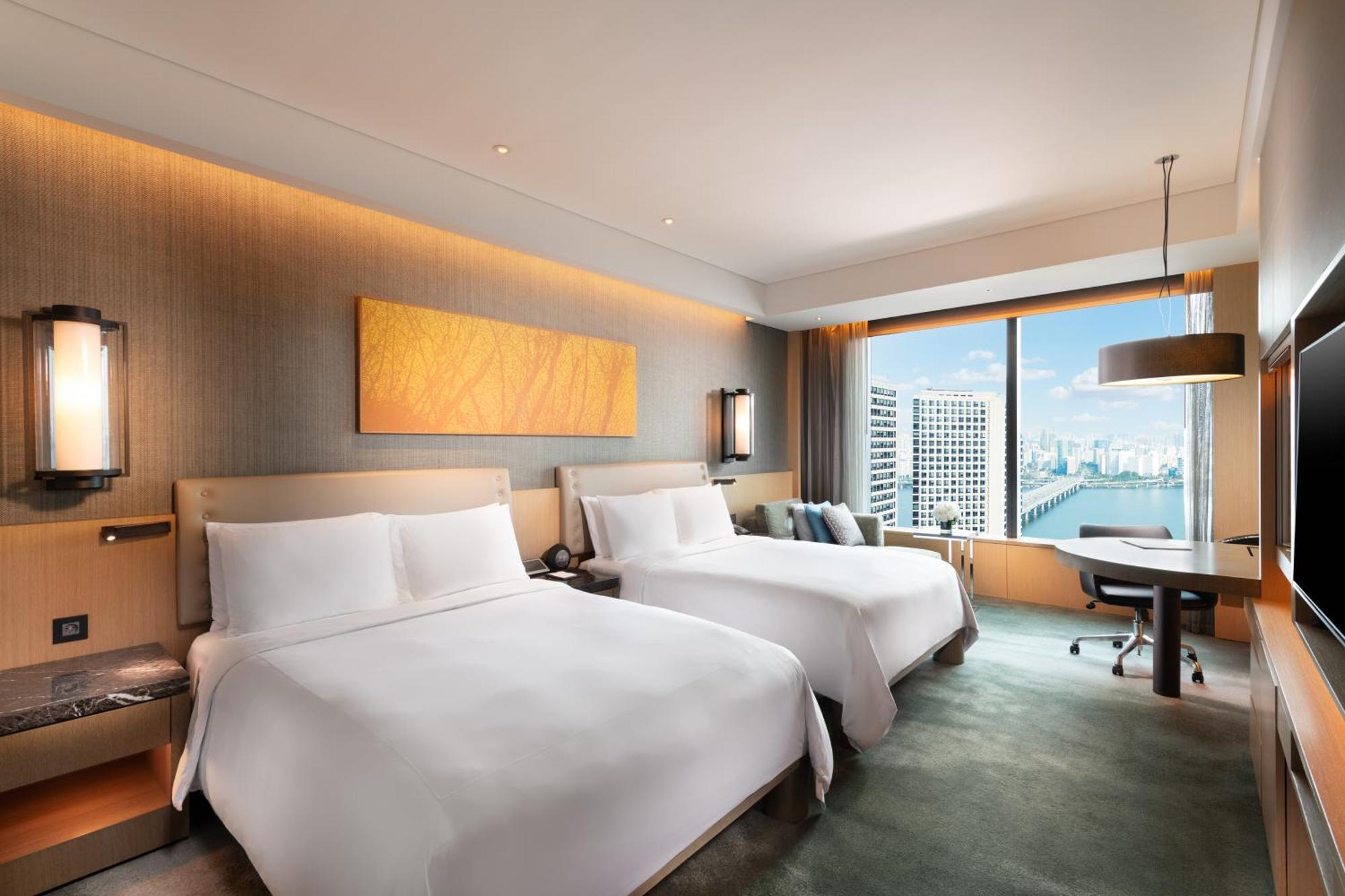 คอนราด โรงแรม โซล